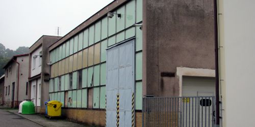 1994 - 1997: Our own premises for the tool factory